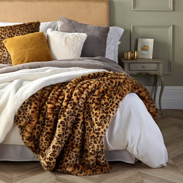 Soft Furnishings Lifestyle Image